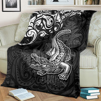 New Zealand Crocodile Tattoo and Fern Blanket Maori Pattern