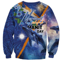 Marshall Islands Manit Day Sweatshirt Grunge National Flag with Whales and Tribal Tattoos - Polynesian Pride