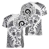 New Zealand Sea Animals Women V-Neck T-Shirt with Maori Koru Tribal Tattoo and Silver Ferns White Color