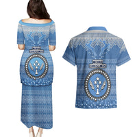 kosrae-christmas-couples-matching-puletasi-dress-and-hawaiian-shirt-coat-of-arms-beautiful-merry-xmas-snowflake