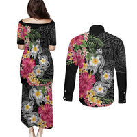 Hawaiian Tropical Flowers and Tribal Turtles Couples Matching Puletasi and Long Sleeve Button Shirt Polynesian Art Motifs Black Color - Polynesian Pride