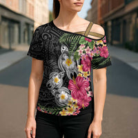 Hawaiian Tropical Flowers and Tribal Turtles Cross Shoulder Shirt Polynesian Art Motifs Black Color - Polynesian Pride
