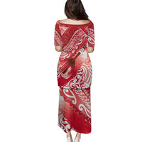 Personalised New Zealand Aotearoa Darts Masters Family Matching Puletasi and Hawaiian Shirt Maori Art Tattoo with Tribal Dart Symbol Red - Polynesian Pride