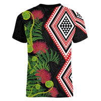 Aotearoa Tukutuku Motif Women V-Neck T-Shirt Pohutukawa and Fern Leaves