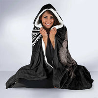 Aotearoa Tukutuku Motif Hooded Blanket Pohutukawa and Fern Leaves Grayscale Color