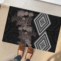 Aotearoa Tukutuku Motif Rubber Doormat Pohutukawa and Fern Leaves Grayscale Color