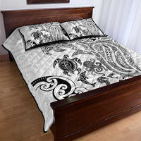 New Zealand Sea Animals with Maori Tribal Tattoo Quilt Bed Set White Color