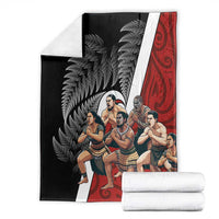 New Zealand Te Matatini Blanket Kapa Haka and Silver Fern - Maori Art Pattern