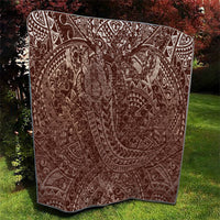 Hawaiian Turtles and Leis Quilt Tribal Kakau Pattern Mocha Mousse Color
