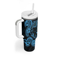Hawaiian Manta Rays Tumbler With Handle Tribal Hibiscus Polynesian Tattoos Blue Color - Polynesian Pride