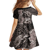 Hawaiian Plumeria and Hibiscus with Turtles Family Matching Puletasi and Hawaiian Shirt Polynesian Art Grayscale - Polynesian Pride