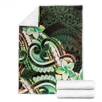 Polynesian Art Tattoo Blanket Plumeria Flowers Green Gradient