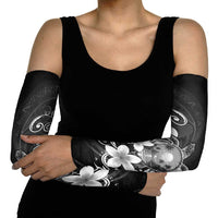 Hawaii Honu Arm Sleeves Polynesian Curves Plumeria Grayscale - Polynesian Pride