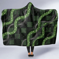 Hawaiian Quilt Hooded Blanket Pele Hair Hinahina Lei Black Version