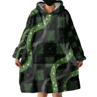 Hawaiian Quilt Wearable Blanket Hoodie Pele Hair Hinahina Lei Black Version