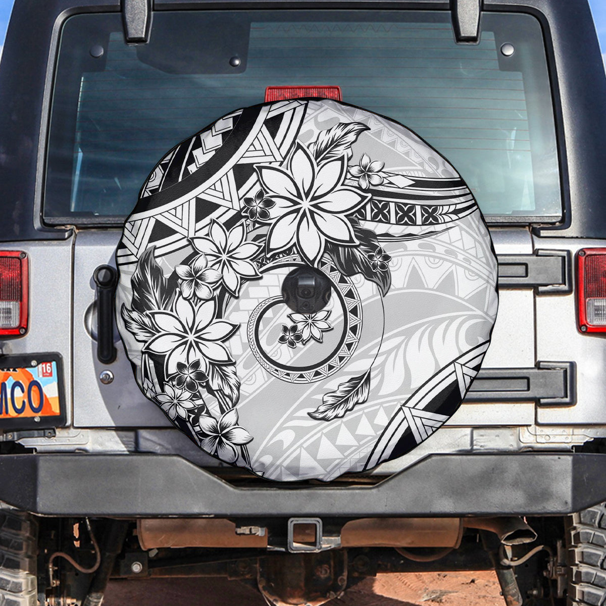 Polynesian Pattern With Plumeria Flowers Spare Tire Cover White