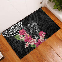 Black Polynesian Hammerhead Shark Tribal Pattern Rubber Doormat