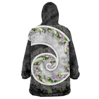 Piko Hawaii Wearable Blanket Hoodie Polynesian Pattern With Maile Pikake Honohono Lei