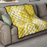 Polynesia Quilt Yellow Tribal Turtle Floral Pattern