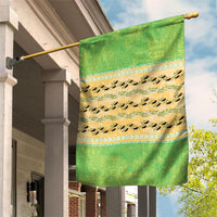 Hawaii Humuhumu Fish Maile Pikake Lei Garden Flag Tribal Tapa Green Version