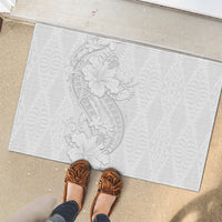 Tokelau White Sunday Rubber Doormat Elegant Hibiscus Polynesian Tribal Pattern