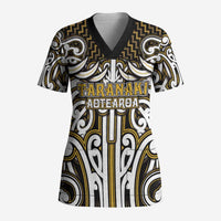 Custom Aotearoa Taranaki Scrub Top Maori Tribal Pattern Mix Poutama