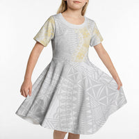 Niue White Sunday Kid Short Sleeve Dress Niuean Hiapo With Puakenikeni Lei