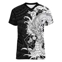 Hawaiian And Japanese Culture Women V-Neck T-Shirt Irezumi Dragon With Polynesian Pattern Black - Polynesian Pride