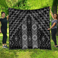 New Zealand Aotearoa Quilt Black Poutama With Taniko Pattern LT05
