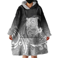 New Zealand Aotearoa Ruru Wearable Blanket Hoodie Maori Fern Art Black