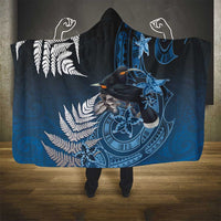 New Zealand Huia Bird Hooded Blanket Aotearoa Maori Pattern