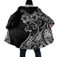 Polynesian Women's Day Cloak Black Hibiscus Flowers With Polynesian Pattern