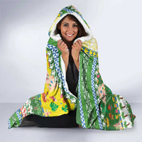Pitcairn Islands Christmas Hooded Blanket Festive Beach Vibes - Polynesian Pride