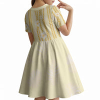 Hawaii Queen Liliuokalani Kid Short Sleeve Dress Gold Lei Pua Kalaunu