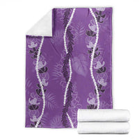 Hawaii Maile Lei Blanket With Violet Monstera Pattern