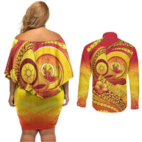 Vanuatu 45 Yia Indipendens Anivesari Couples Matching Off Shoulder Short Dress and Long Sleeve Button Shirt Tamtam Drum With Boar Tusk - Polynesian Pride