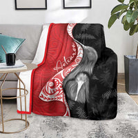 New Zealand Aotearoa Blanket Kiwi Fern Maori Pattern Red Version