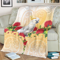 New Zealand Aotearoa Cockatoo Blanket Maori Pattern With Pohutukawa Flowers LT05 - Polynesian Pride
