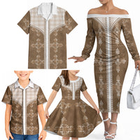Beige Hawaii Paniolo Quilt Motif Family Matching Off The Shoulder Long Sleeve Dress and Hawaiian Shirt