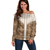 Beige Hawaii Paniolo Quilt Motif Off Shoulder Sweater