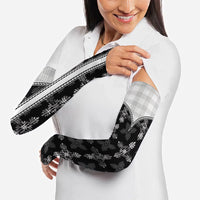 Black Hawaii Paniolo Quilt Motif Arm Sleeves