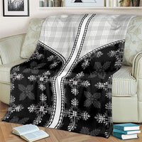 Black Hawaii Paniolo Quilt Motif Blanket