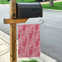 Aloha Hawaii Vintage Kahili Pa'a Lima Garden Flag Palaka Print Berry Pink
