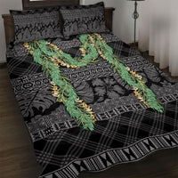 Hawai'i Paniolo Maile Twisted Lei Quilt Bed Set Obsidian Black