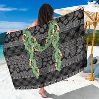 Hawai'i Paniolo Maile Twisted Lei Sarong Obsidian Black