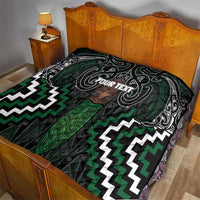 Maori Taiaha Pounamu Whakairo Personalized Quilt Jade Poutama Motifs