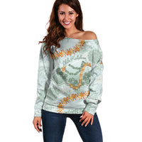 Hawaii Kaho'olawe Island Flowers Lei Off Shoulder Sweater Silver Hinahina Kū Kahakai