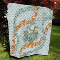 Hawaii Kaho'olawe Island Flowers Lei Quilt Silver Hinahina Kū Kahakai