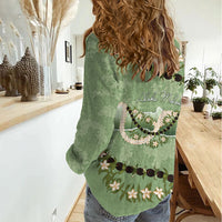 Hawaii Molokai Island Flowers Lei Women Casual Shirt Kukui Nut Mossy Green