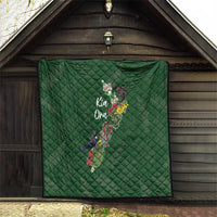 Kia Ora New Zealand Floral Quilt Sage Green - Polynesian Pride